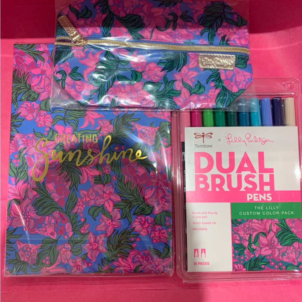 Lilly Pulitzer Drawing Set